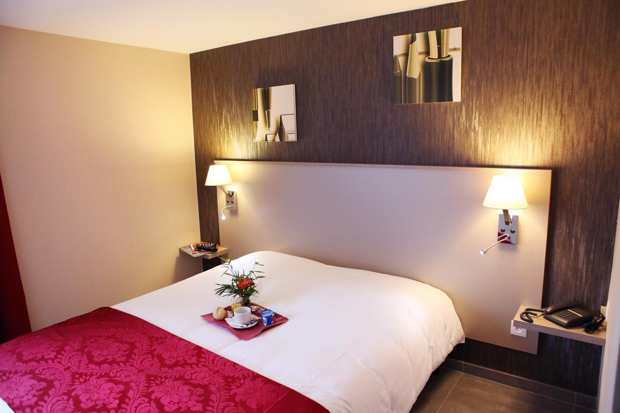 Hotel Le Coudon La Farlede Экстерьер фото